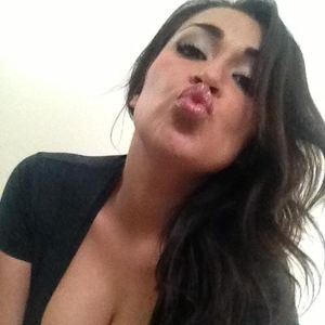 Meet your Posher, Yajaira